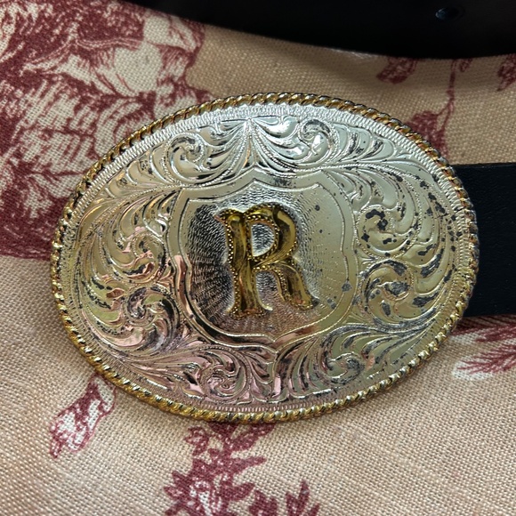 Justin Men's Western Leather Belt with Ornate "R" Buckle, Size 40 - Picture 2 of 5